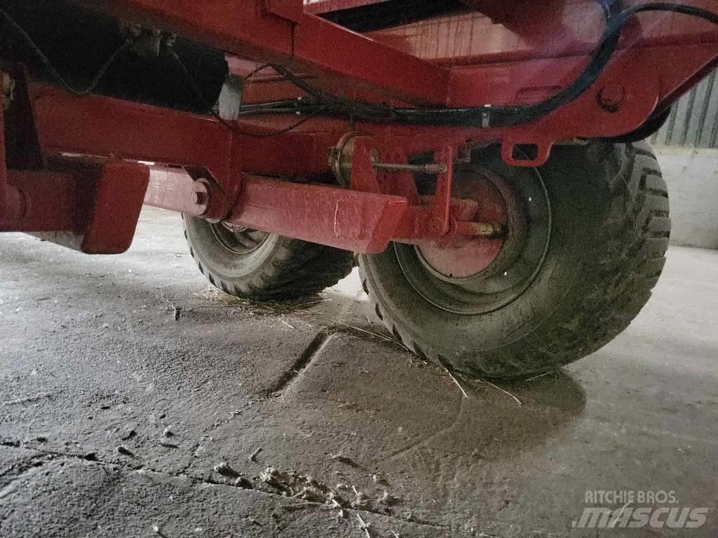 Anderson TRB 2000 Remorques autochargeuse