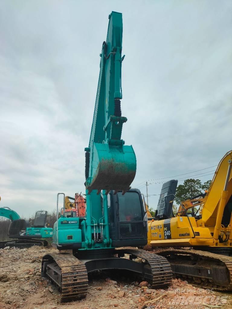 Kobelco SK 210 D Pelle sur chenilles