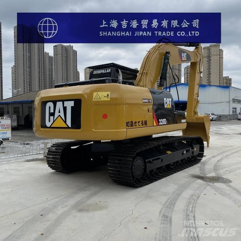 CAT 320 D Pelle sur chenilles