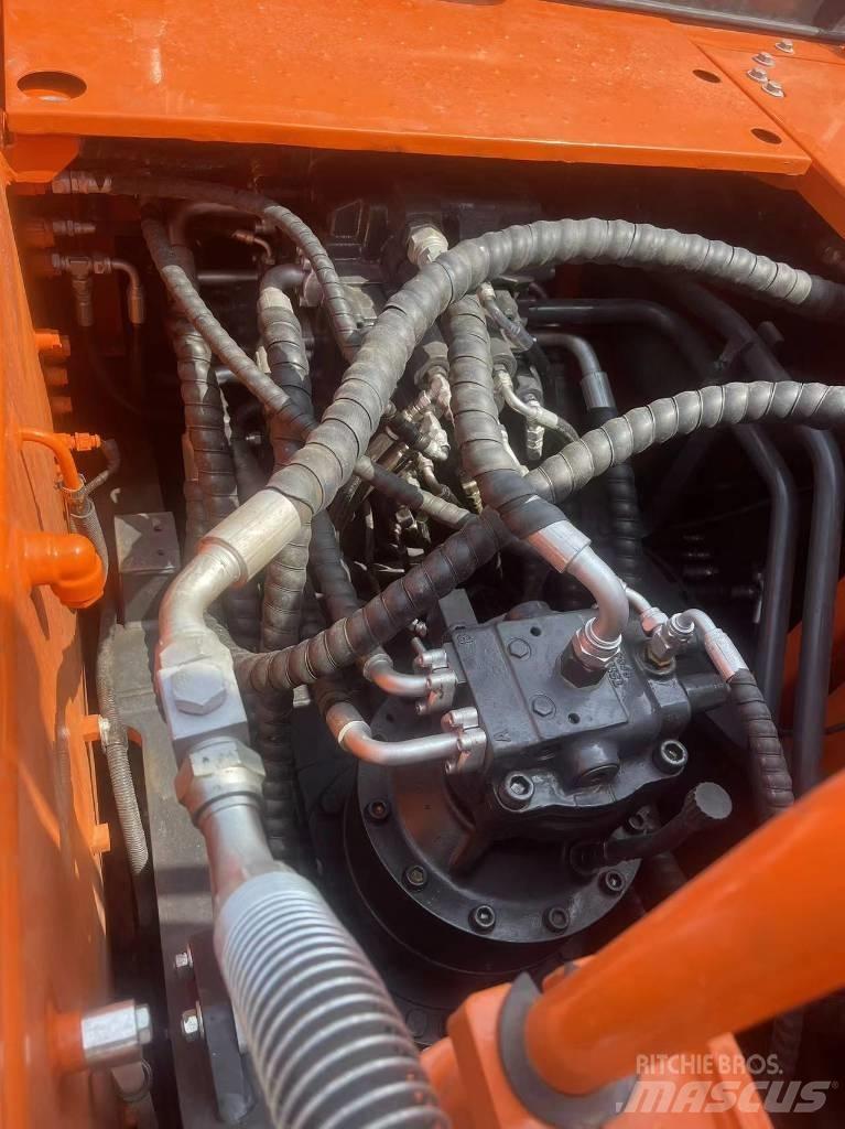 Doosan DX 225LC-9C Pelle sur chenilles