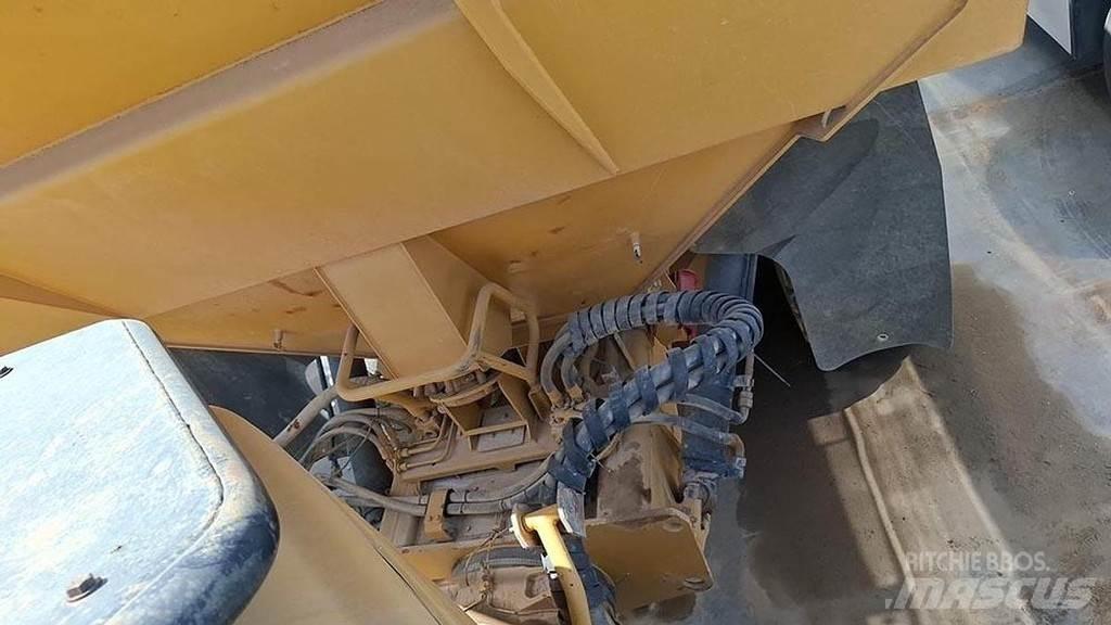 CAT 740 Autre camion