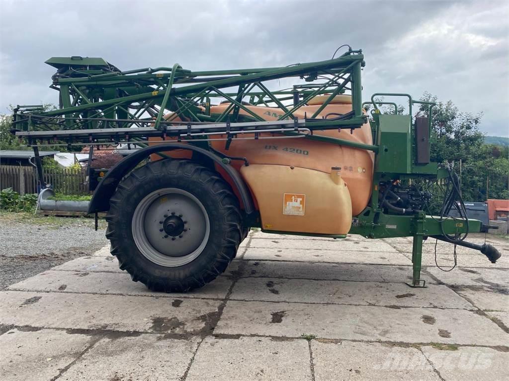 Amazone UX 4200 Pulvérisateurs traînés