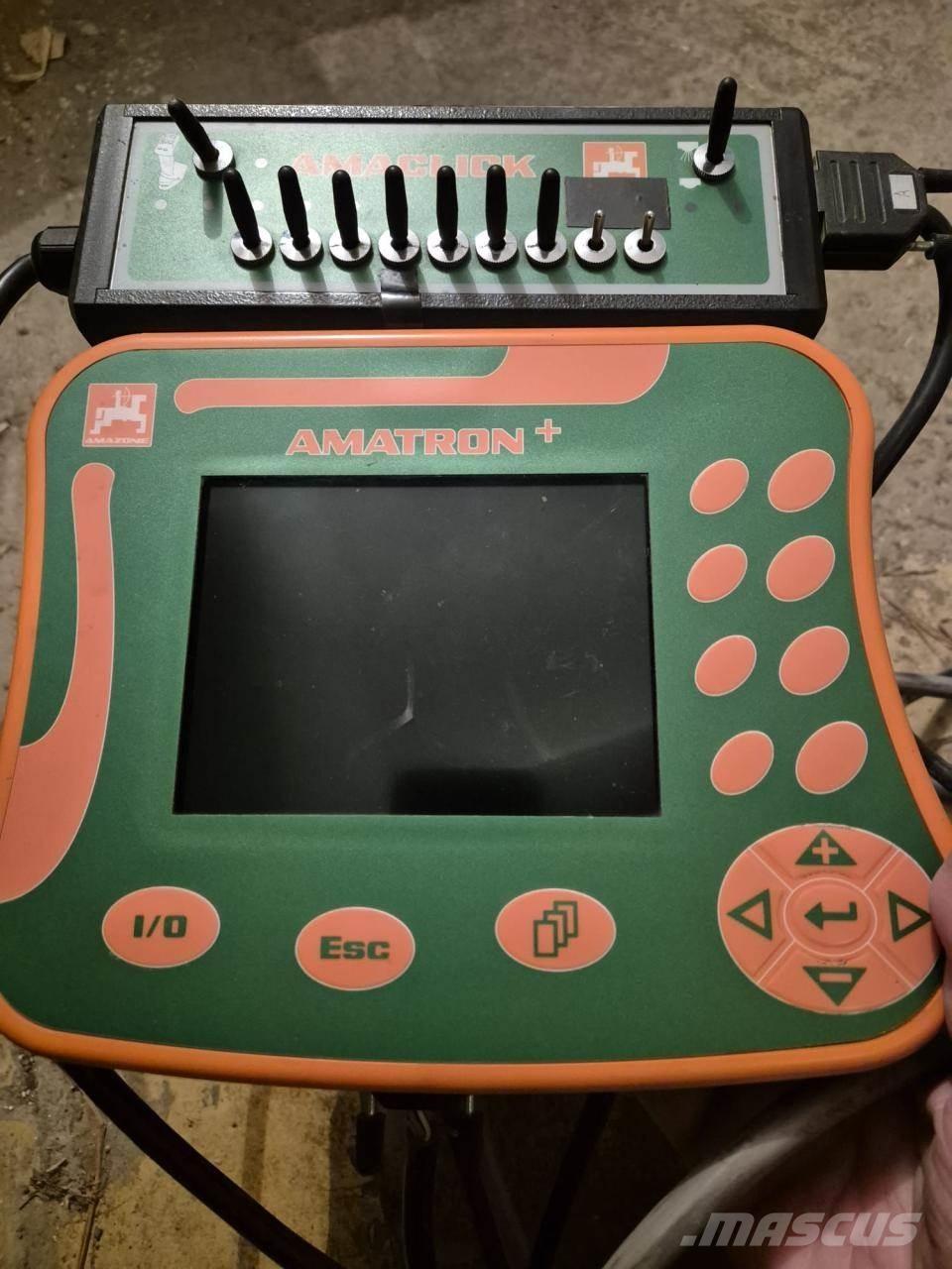 Amazone UX 4200 Pulvérisateurs traînés