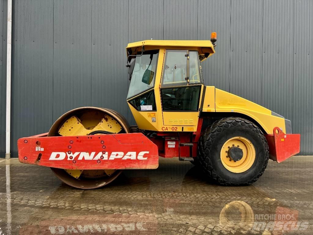 Dynapac CA302D Rouleaux monocylindre