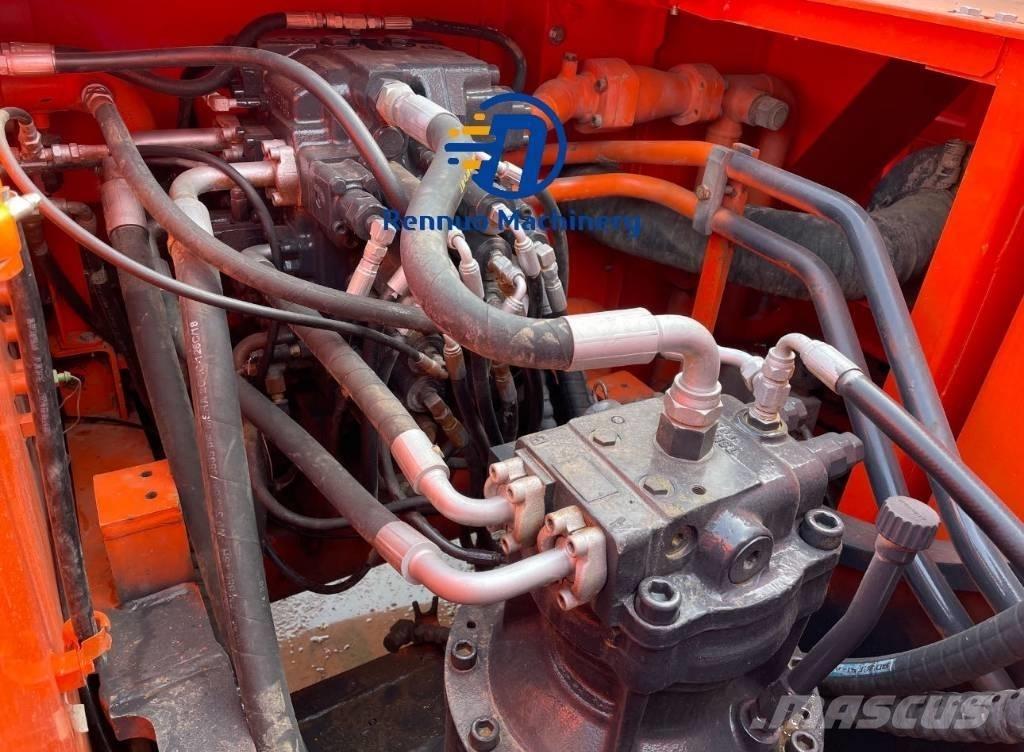 Doosan DX 300 Pelle sur chenilles