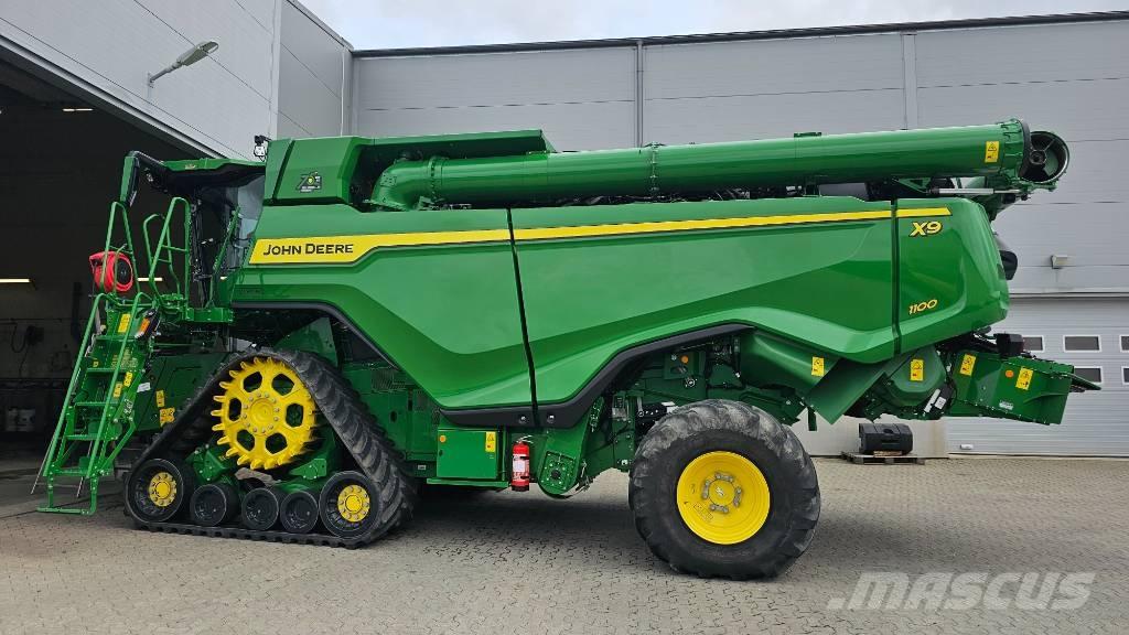 John Deere X9 1100 Moissonneuse batteuse