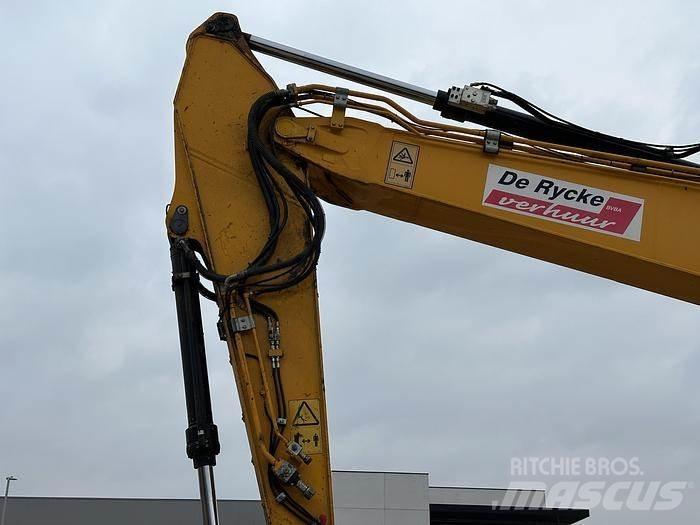 JCB 220X-LC Pelle sur chenilles