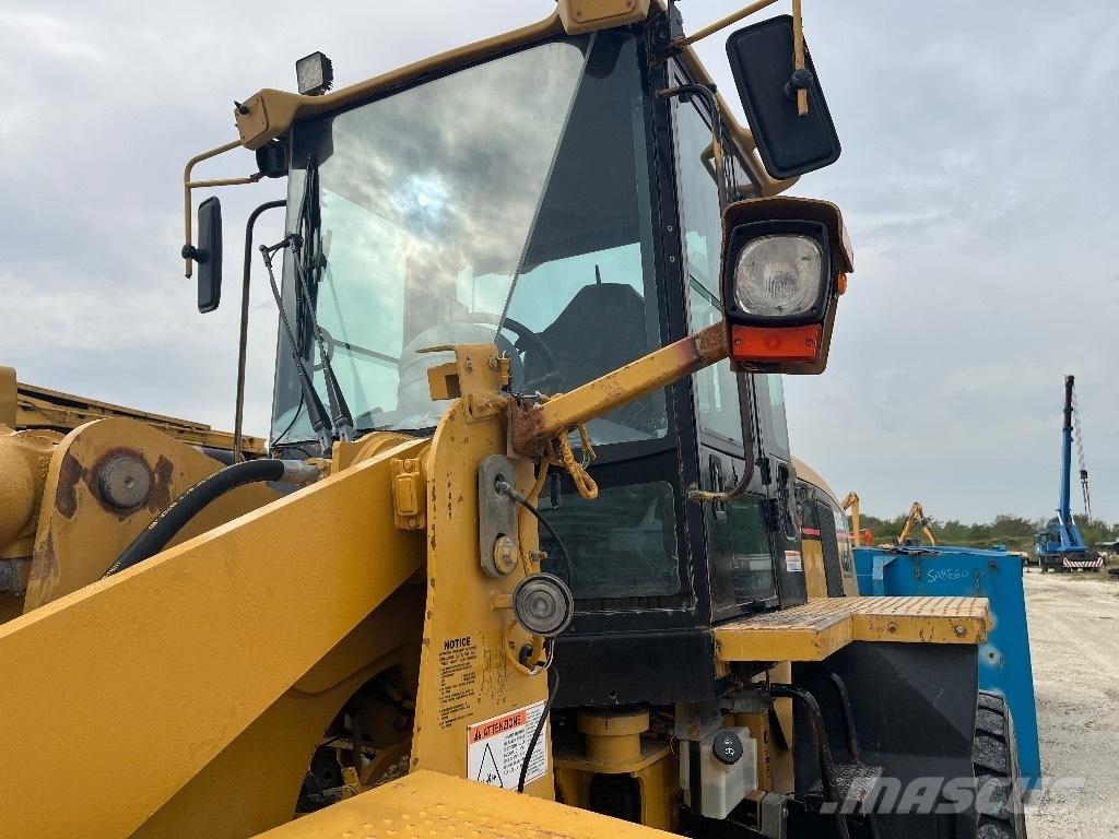 CAT 938 G II Chargeuse sur pneus
