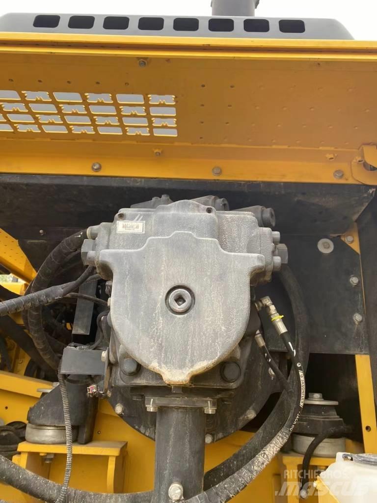 Komatsu 450LC-8 Pelle sur chenilles