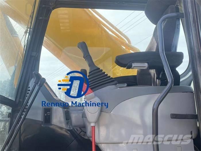 Komatsu 350-8 Pelle sur chenilles