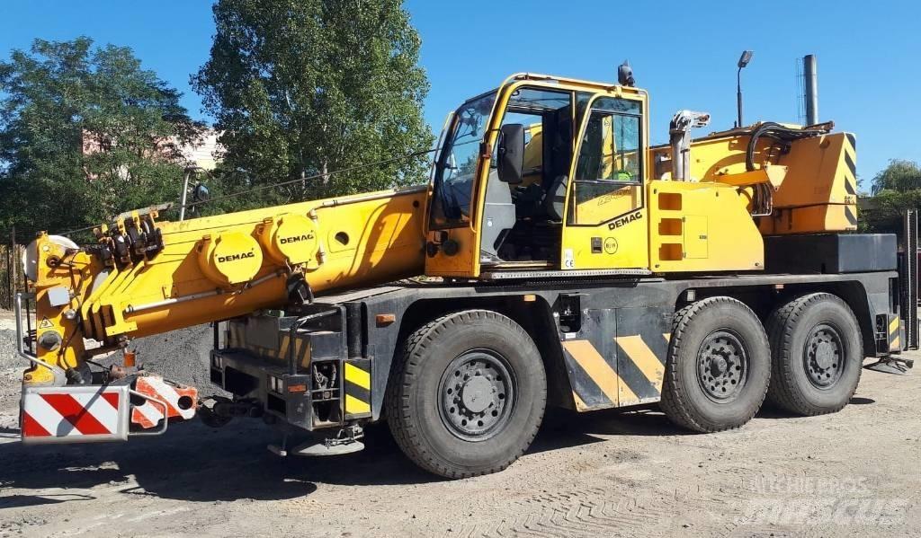 Demag AC 40-1 City Grues tout terrain
