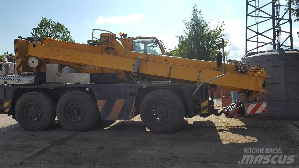 Demag AC 40-1 City Grues tout terrain