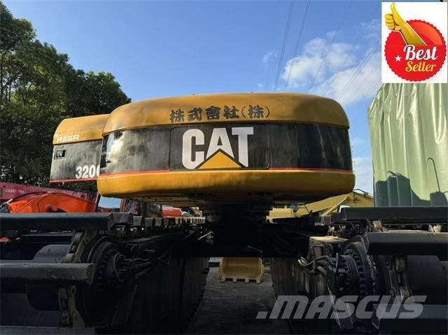 CAT 320 C Pelles amphibies