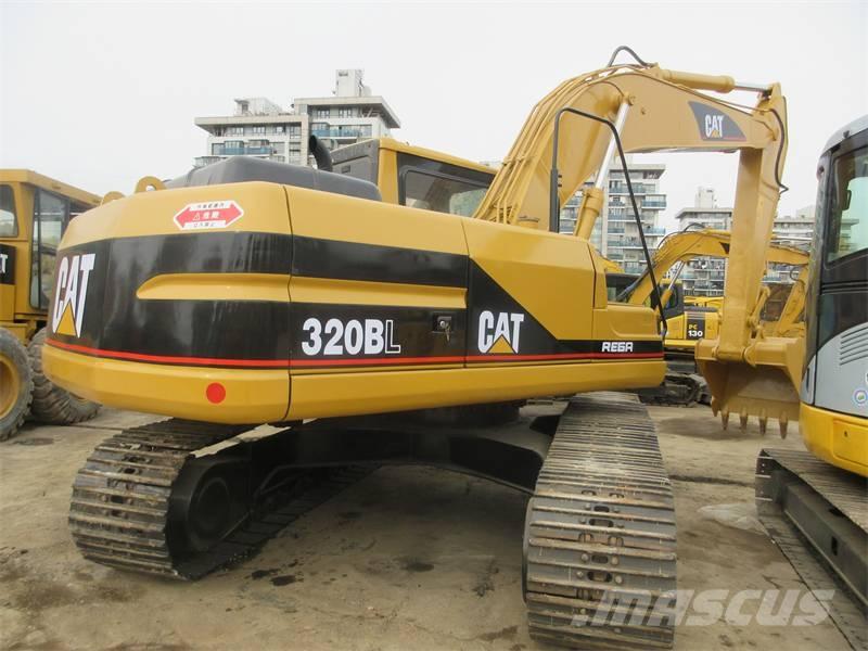CAT 320 BL Pelle sur chenilles