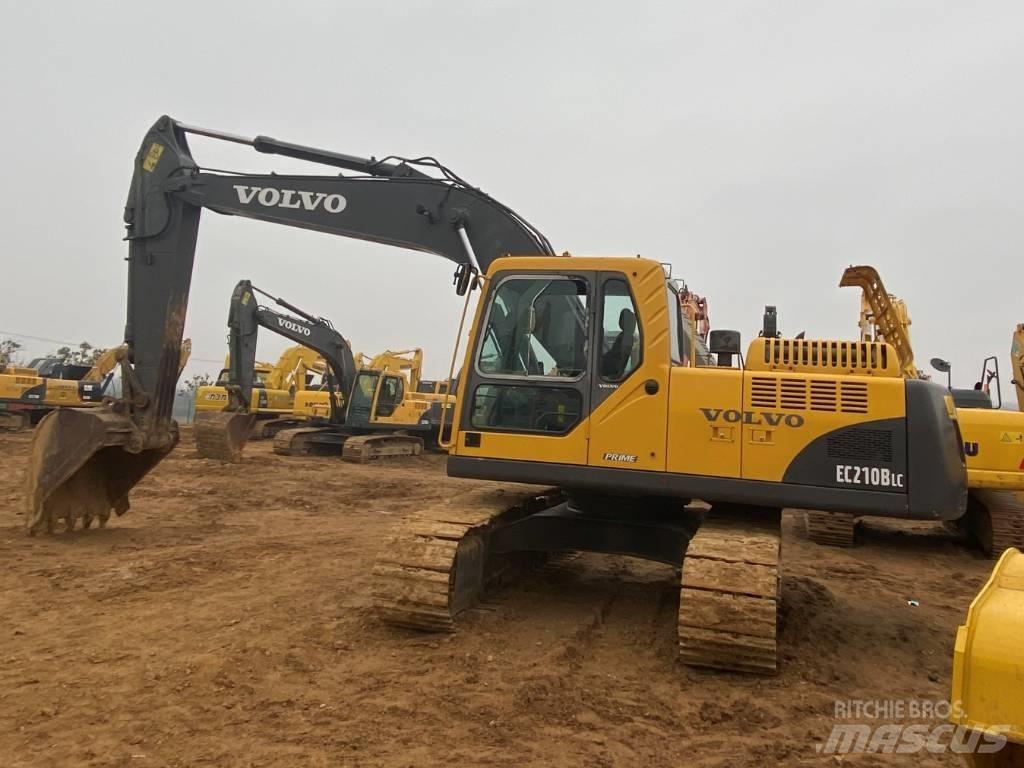 Volvo EC210BLC Pelle sur chenilles