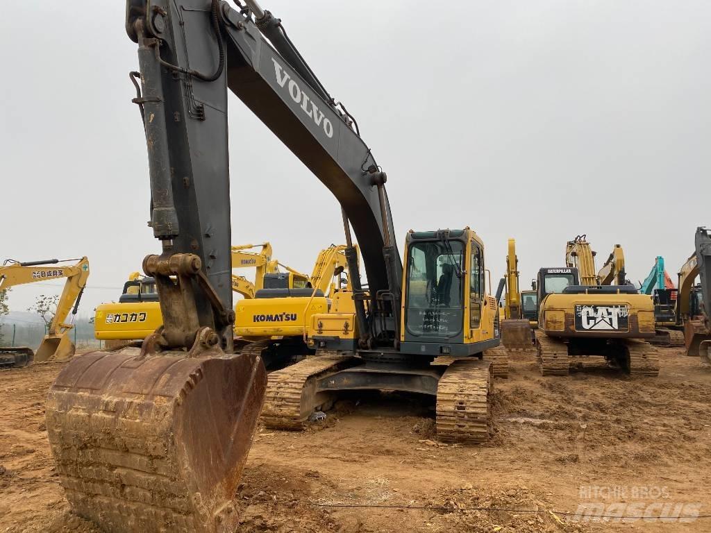 Volvo EC210BLC Pelle sur chenilles