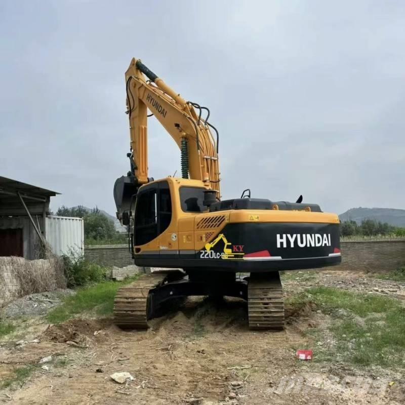 Hyundai 220-9 Pelle sur chenilles