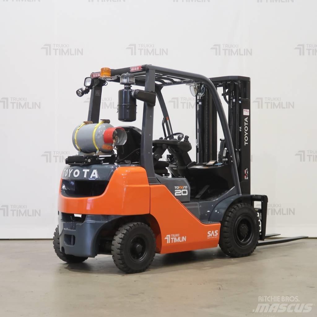 Toyota 02-8FGF20 Chariots GPL