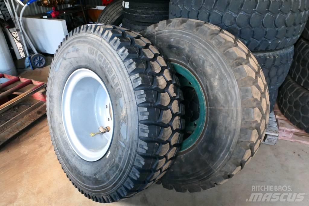 Michelin 395/85R20 Pneus, roues et jantes