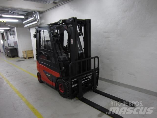 Linde E 25 Chariots élévateurs électriques