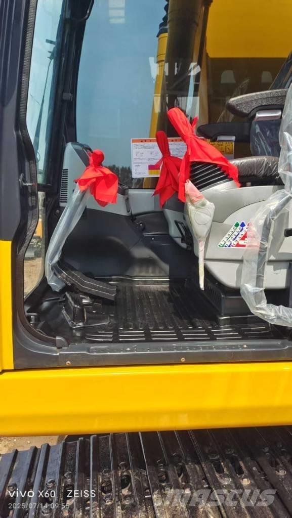 Komatsu PC 220 Mini pelle < 7t