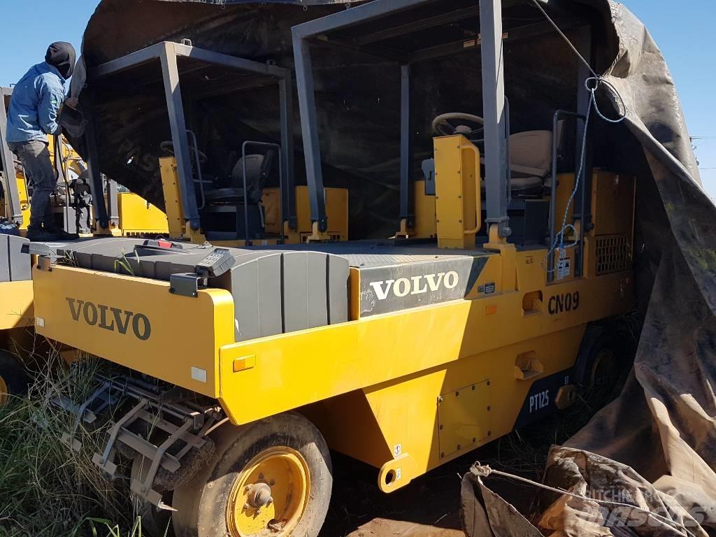 Volvo PT 125 Rouleaux à pneumatiques