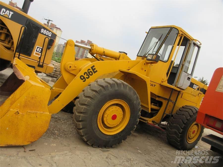 CAT 936 E Chargeuse sur pneus