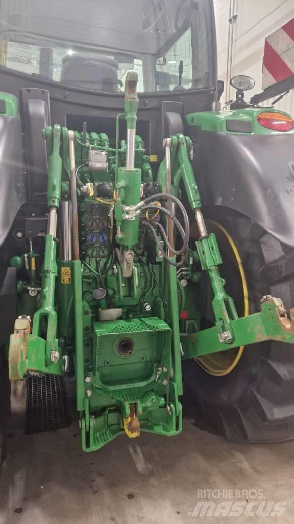 John Deere 6250 R Tracteur