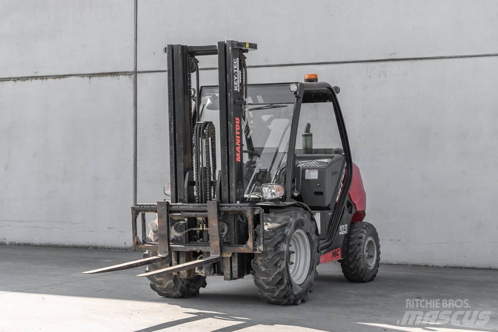 Manitou MC 25-4 Chariots diesel