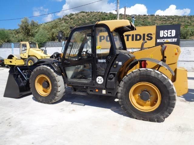 CAT TH 407 C Chariot télescopique