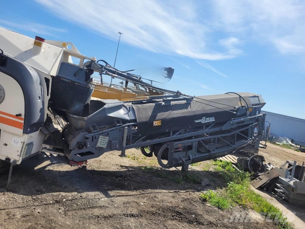 Wirtgen W 100 Fi Fraiseuse à froid