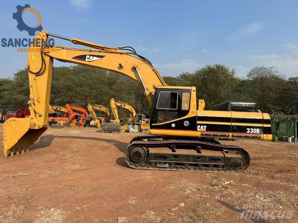 CAT 330 B Pelle sur chenilles