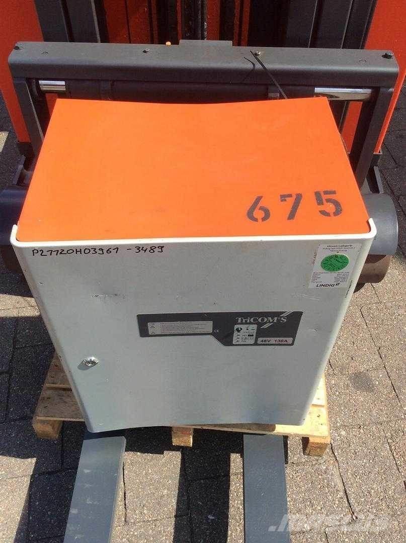 Linde R14 Chariot à mât rétractable
