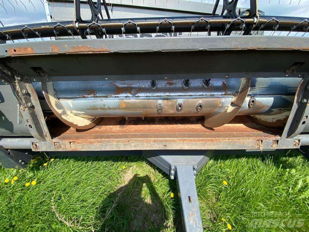 Laverda REW 200 Moissonneuse batteuse