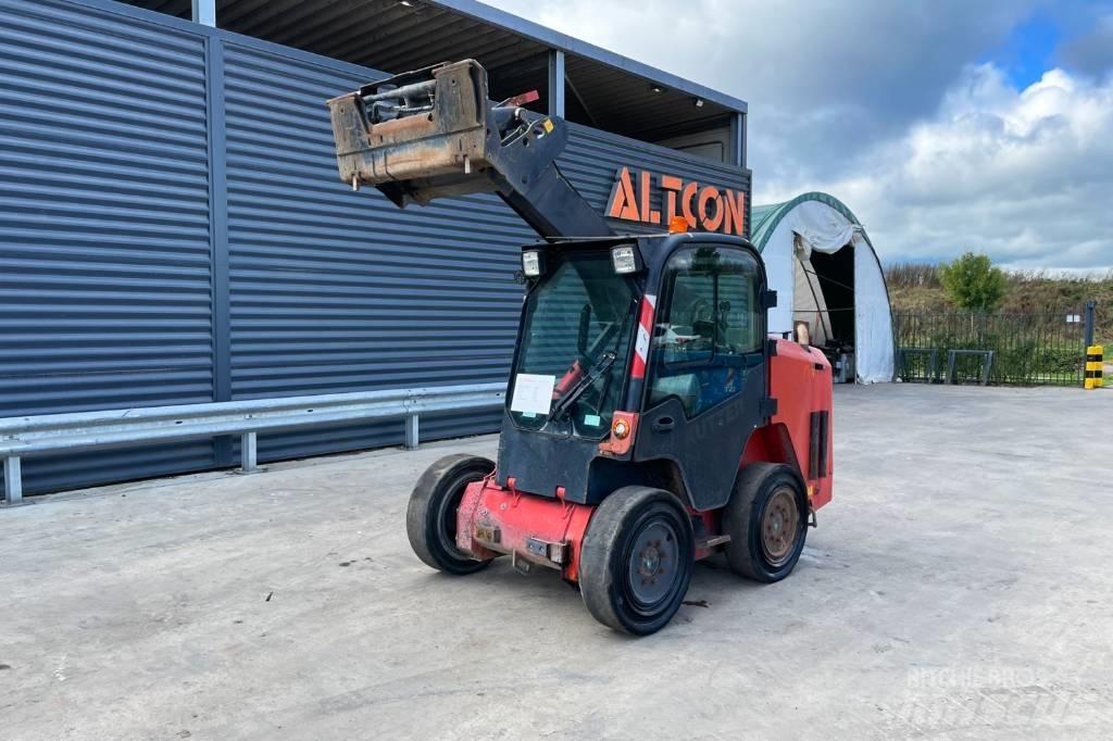 JCB R260 Chargeuse compacte