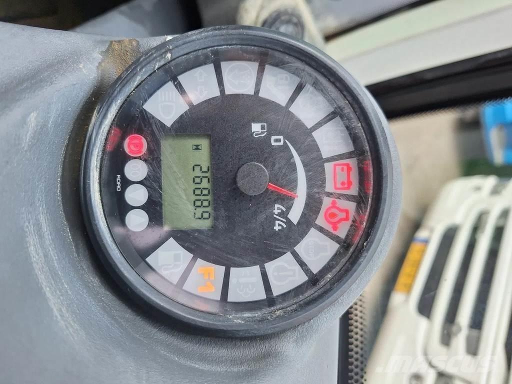 Liebherr L506C Mini chargeuse