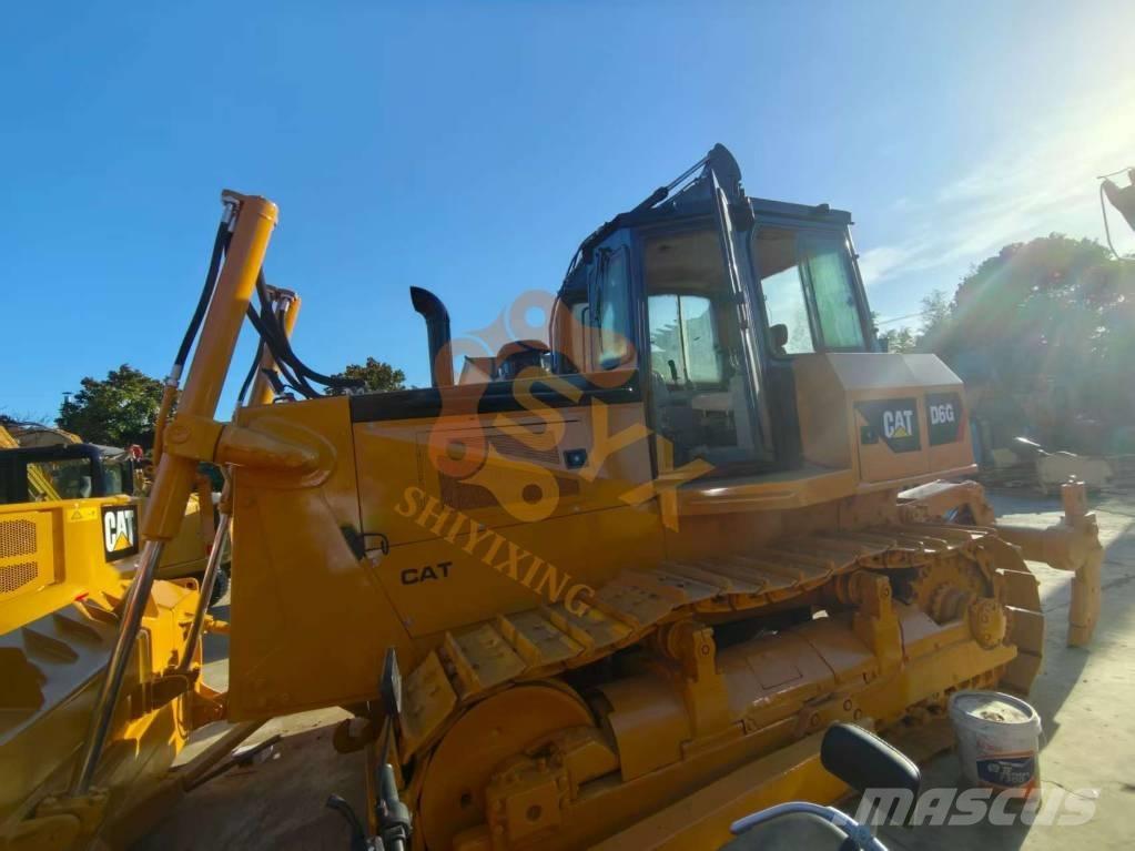 CAT D6G Bouteurs sur chenilles