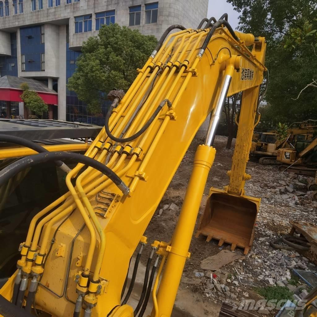 Komatsu PC 450-8 Pelle sur chenilles