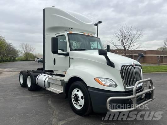 International LT 625 Tracteur routier