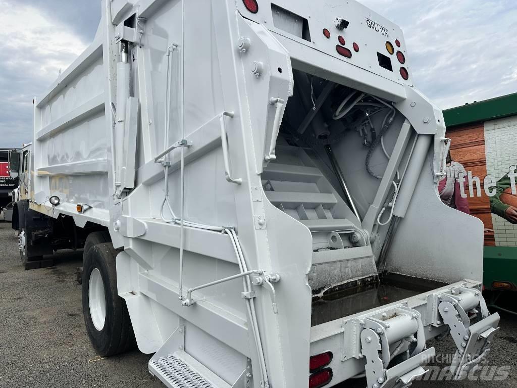 Mack MRU Camion poubelle
