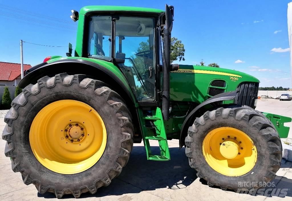 John Deere 7530 Tracteur