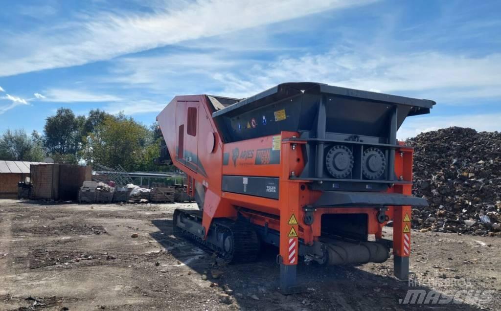 Arjes Titan 950 Concasseur de Travaux Publics