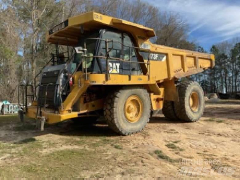 CAT 773 F Tombereau articulé