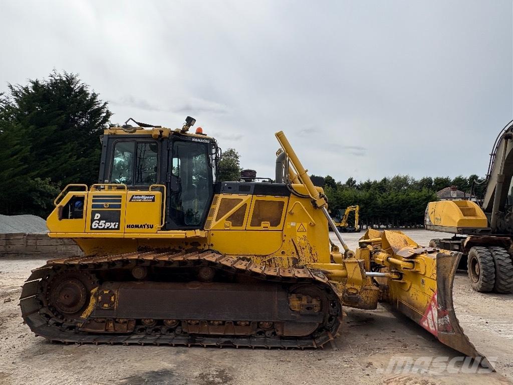 Komatsu D65PXI-18 Bouteurs sur chenilles