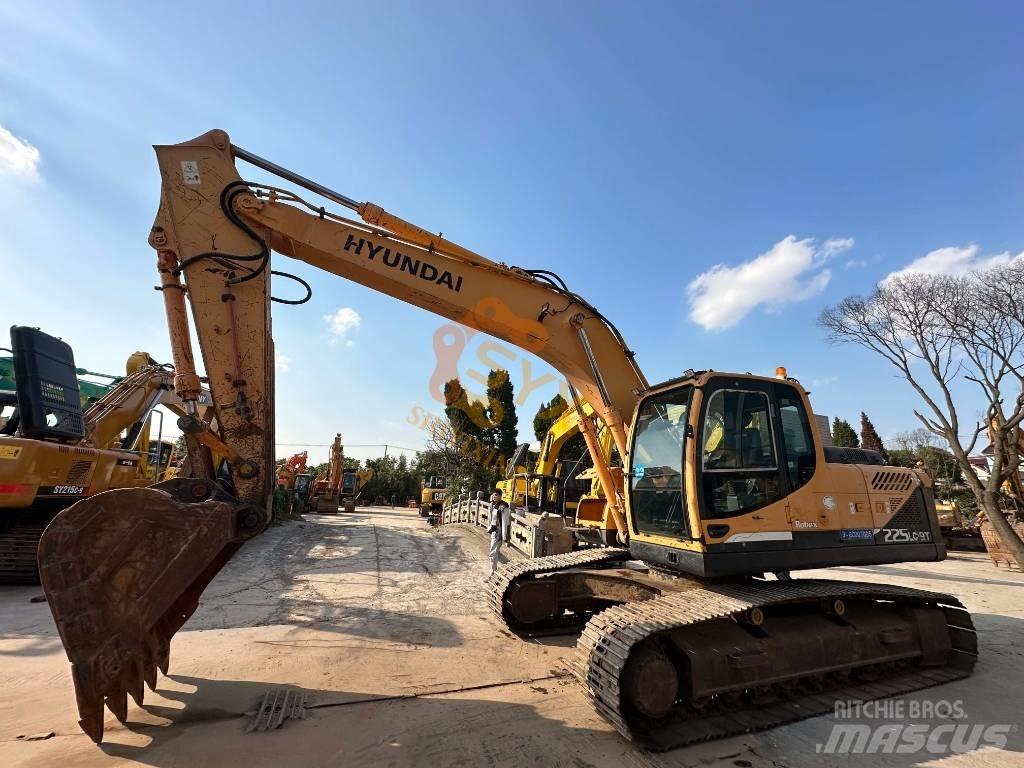 Hyundai 225 Pelle sur chenilles
