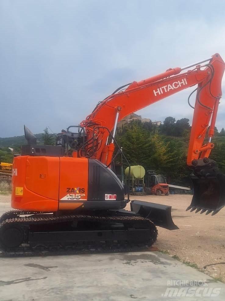 Hitachi ZX135US-6 Pelle spéciale