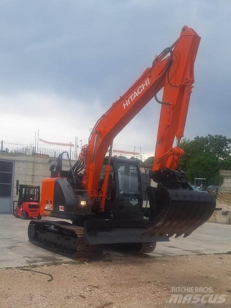 Hitachi ZX135US-6 Pelle spéciale