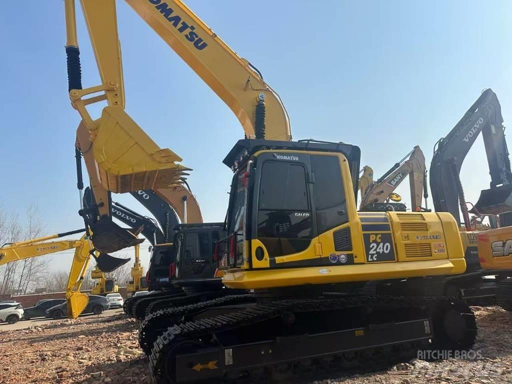 Komatsu PC 240 Pelle sur chenilles