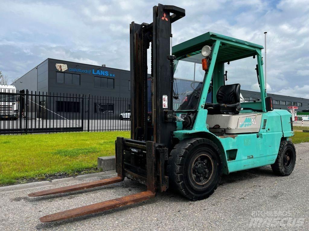 Mitsubishi FD45 Chariots diesel