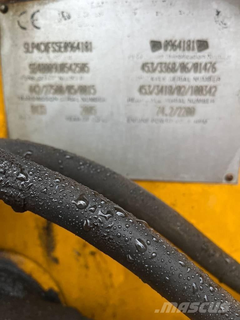 JCB 4X Chargeuse sur pneus